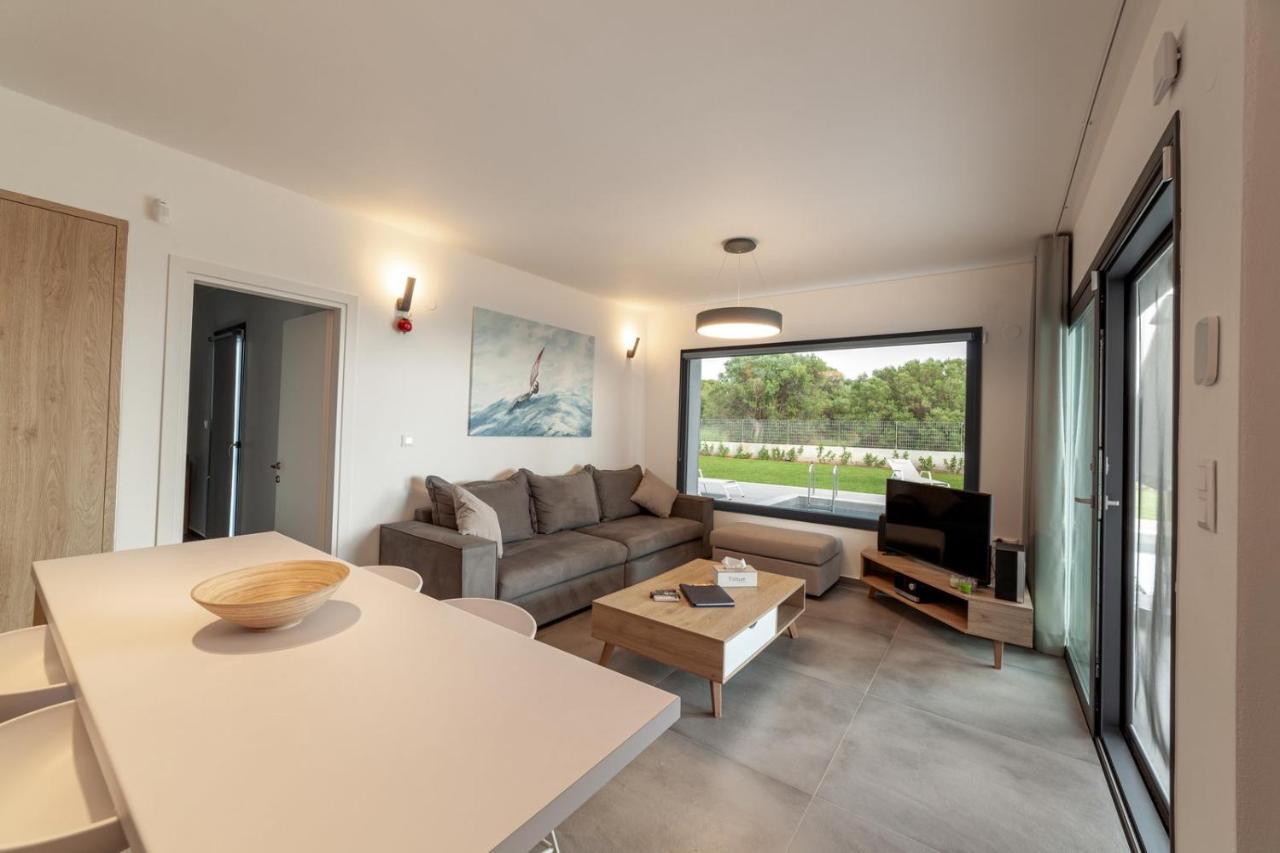 Merelia Luxury Villas - Halkidiki Nea Moudania Exterior photo