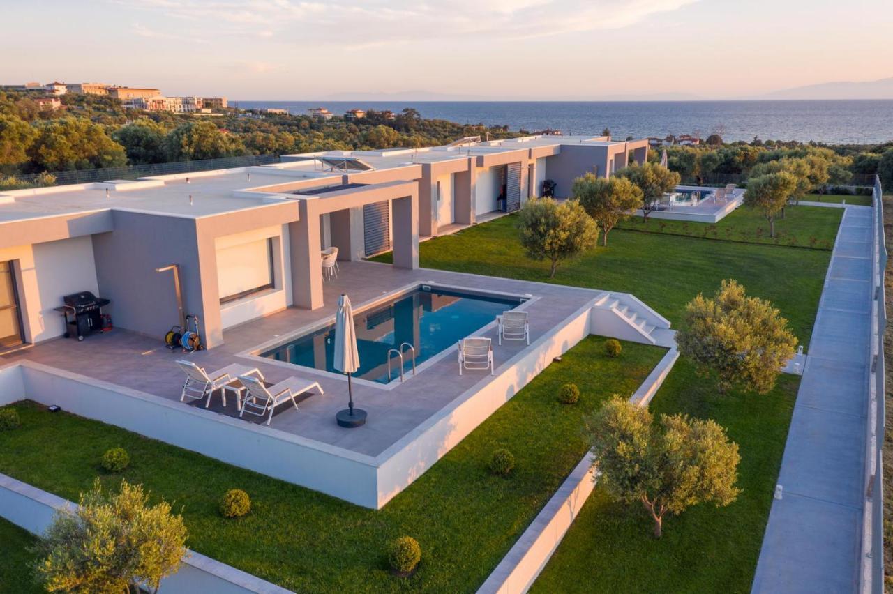 Merelia Luxury Villas - Halkidiki Nea Moudania Exterior photo