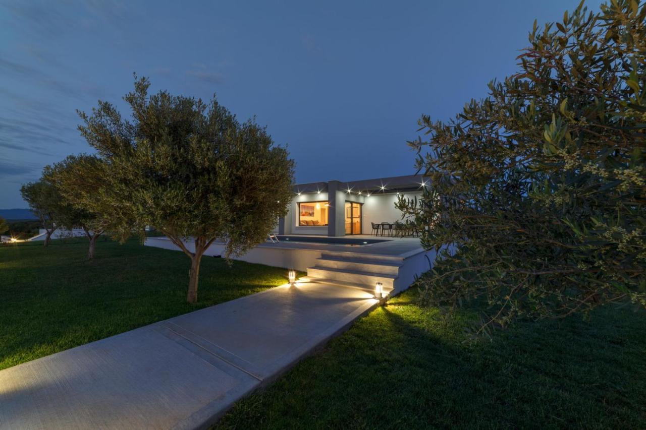 Merelia Luxury Villas - Halkidiki Nea Moudania Exterior photo