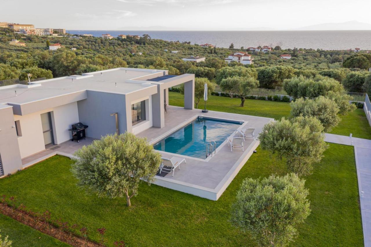 Merelia Luxury Villas - Halkidiki Nea Moudania Exterior photo