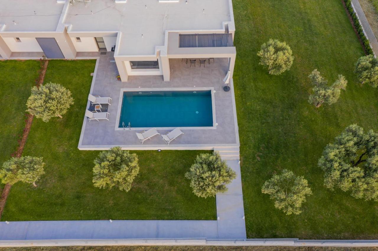 Merelia Luxury Villas - Halkidiki Nea Moudania Exterior photo
